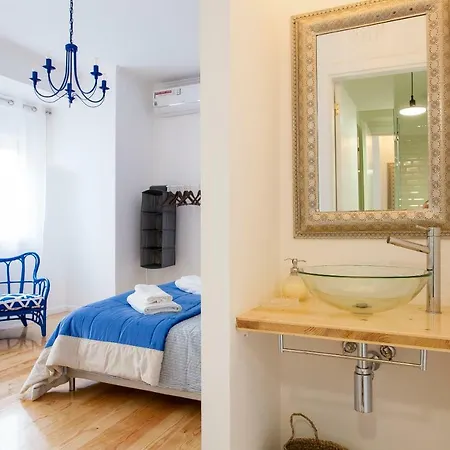 Апартаменты 2 Stylish Flat At Bairro Alto-principe Real Лиссабон