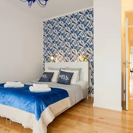 2 Stylish Flat At Bairro Alto-principe Real Apartament