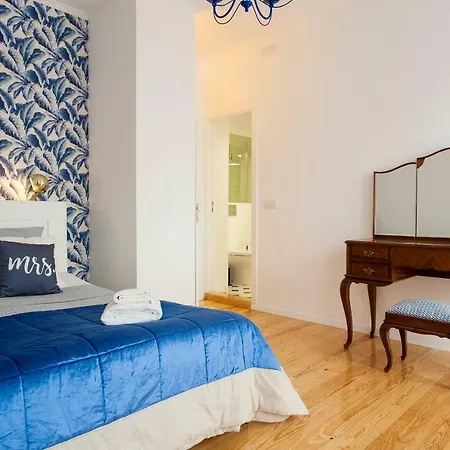 2 Stylish Flat At Bairro Alto-principe Real Apartment